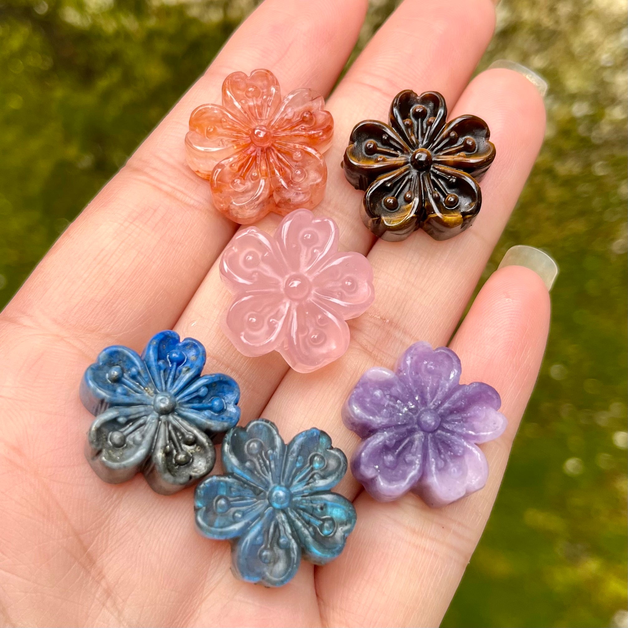 Mini Plum Blossom Carving (Try Our Free Drilling Service)