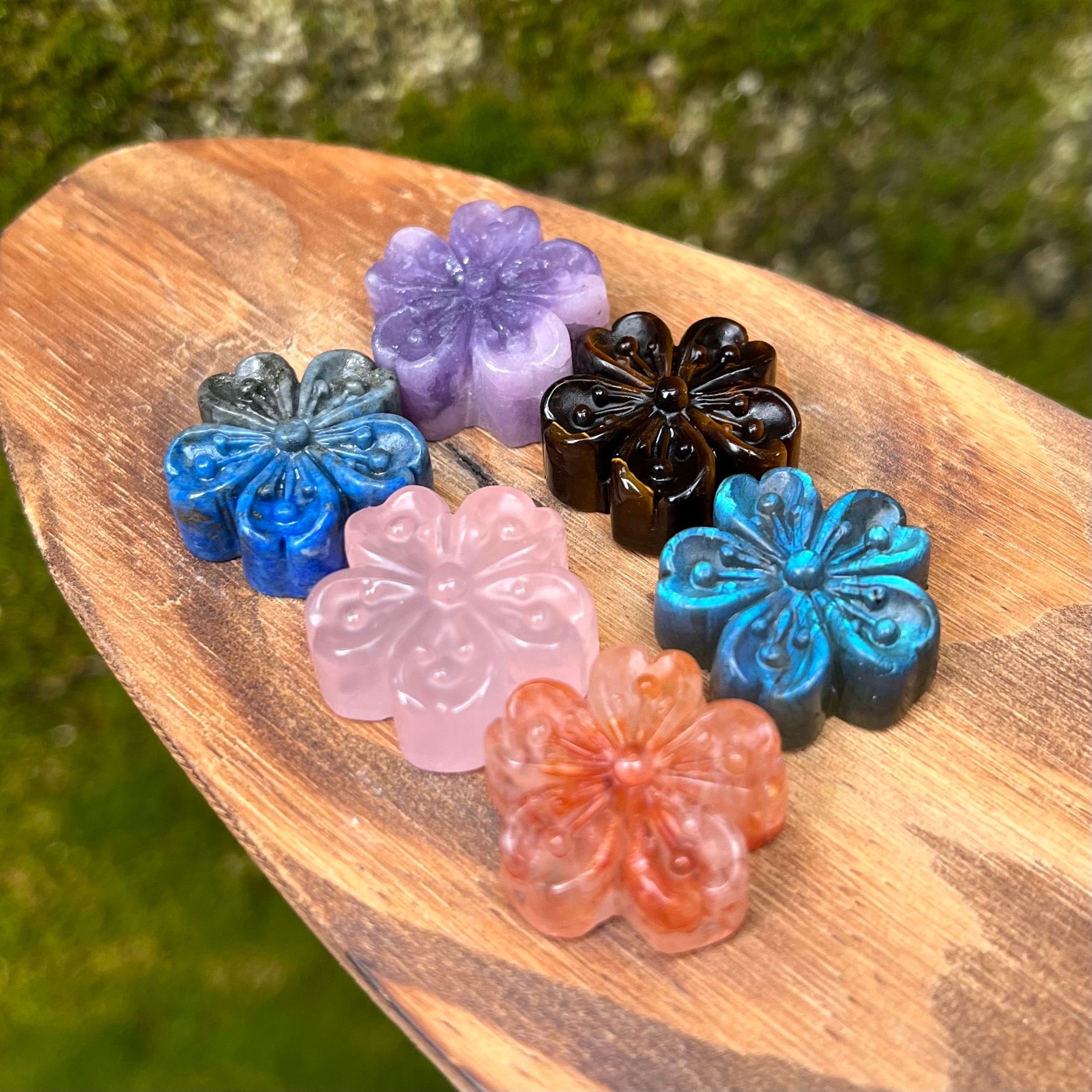 Mini Plum Blossom Carving (Try Our Free Drilling Service)