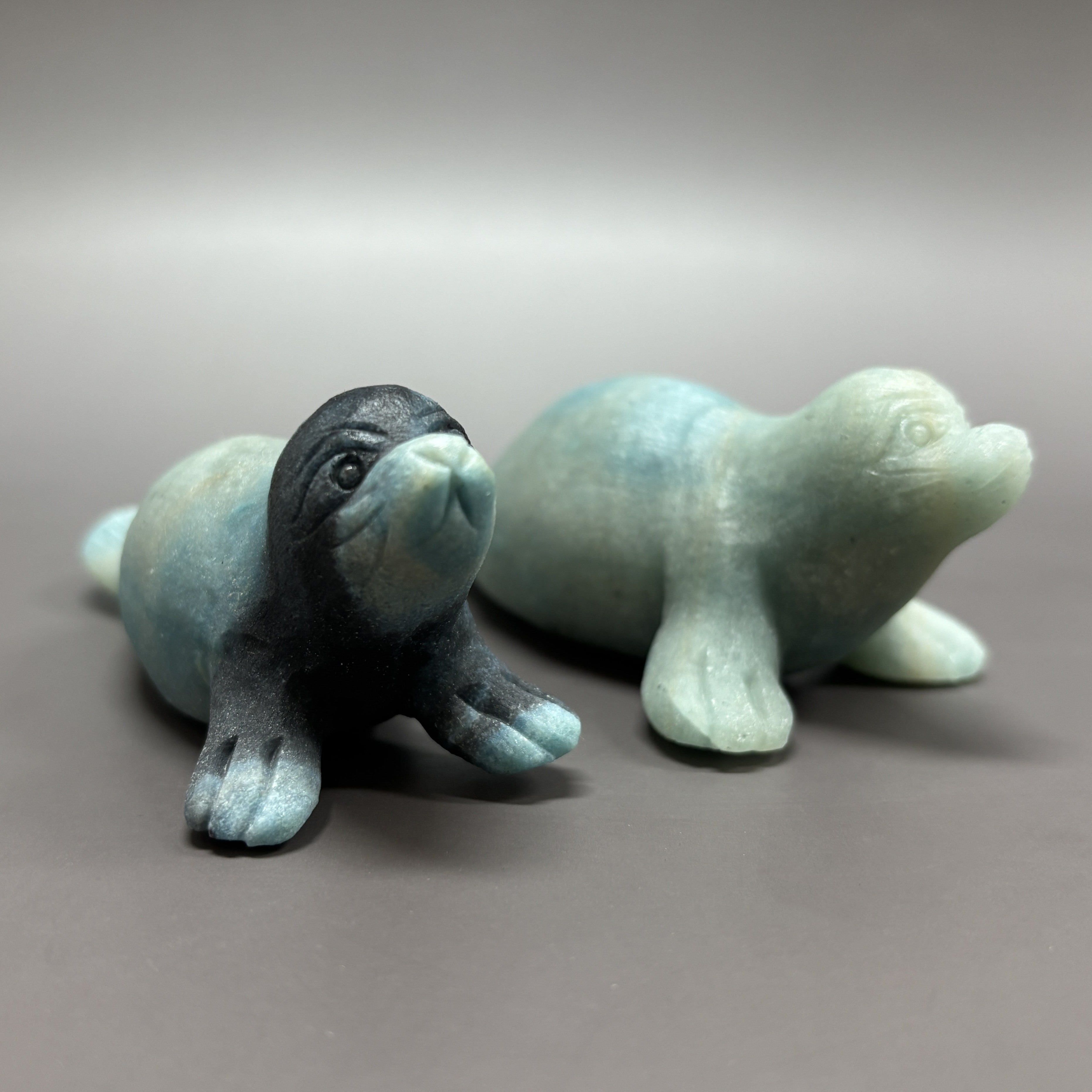 2PCS Natural Trollite Hand Carved Sail Carving Table Decor Gift